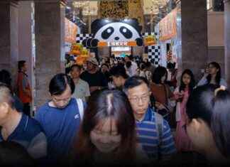 Shanghai Book Fair Celebrates 20 Years: Tech Meets Tradition news-20082024-233820