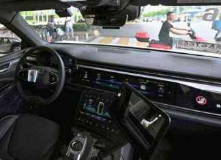 Testing China’s Self-Driving Ambitions with Robotaxis in Wuhan news-29082024-132324