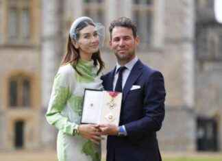 Cyclisme: Mark Cavendish Knighted by Prince William news-04102024-123800