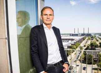 EU Tariffs on China Cars: VW CEO Oliver Blume Warns of Retaliation news-07102024-042006