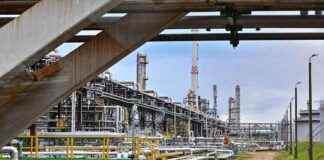 Rosneft’s Complaint Against Sale of PCK Shares by Treuhand Dismissed in Higher Regional Court news-23102024-175222