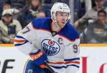 McDavid Leaves Oilers vs. Blue Jackets Game | NHL.com news-29102024-075709