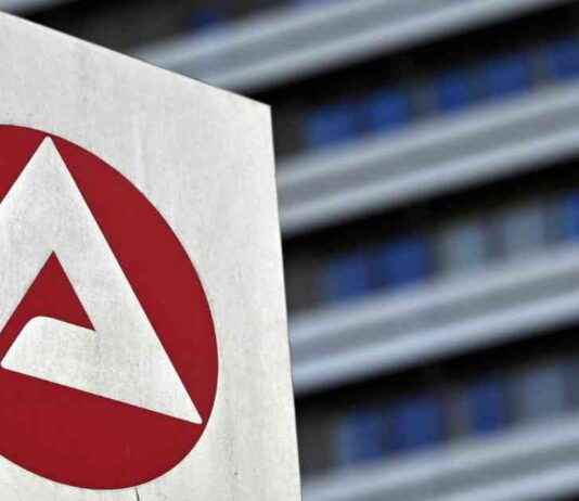 Challenges in Dortmund’s Job Market: Impact of Weak Economy on Unemployment news-01112024-052222