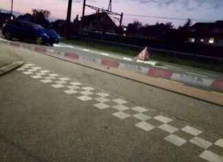 Multiple Vehicles Involved in Fatal Accident in Saint-Prex news-08112024-103152