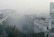 Air Pollution in Pakistan: Lahore Schools Close Due to Smog news-11112024-150834