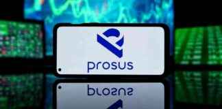 Investing in Tencent: A Profitable Indirect Path news-14112024-165331