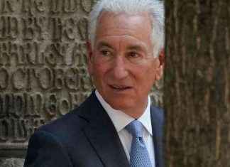 Charles Kushner appointed as US Ambassador to France by Donald TrumpSEO-friendly Title: Charles Kushner Named US Ambassador to France by Donald Trump news-02122024-002905