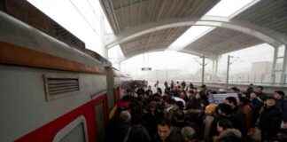 Chinese Family History: Trains, Journeys, Exile & Resilience chinese-family-history-trains-journeys-exile-resilience